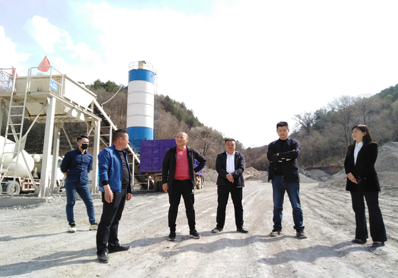 視察拌合站項(xiàng)目_副本.png