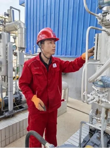 1746438694361625HGDG.jpg 092c413409988578976630573a7450b.jpg