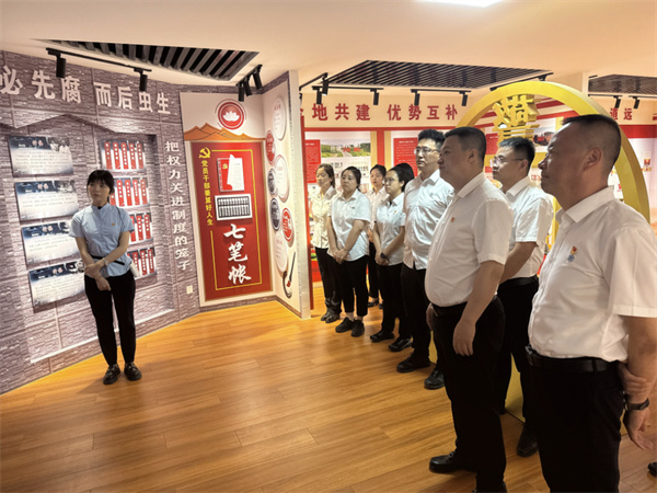 1751338888356284JQ1o.jpg 活動(dòng)現(xiàn)場(chǎng)照片2.jpg